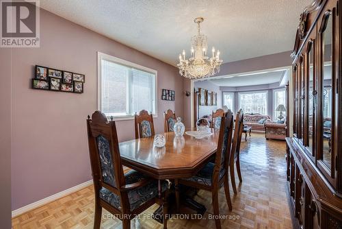 249 Mossbrook Square, Pickering, ON - Indoor Photo Showing Dining Room
