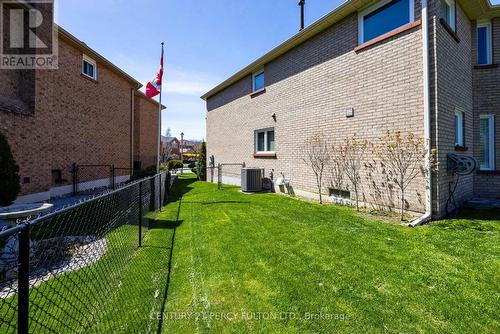 249 Mossbrook Square, Pickering, ON - Outdoor With Exterior