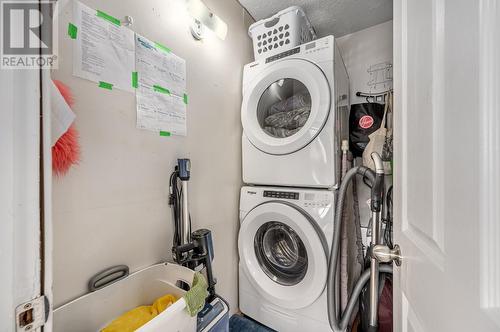 7040 Savona Access Rd, Kamloops, BC - Indoor Photo Showing Laundry Room