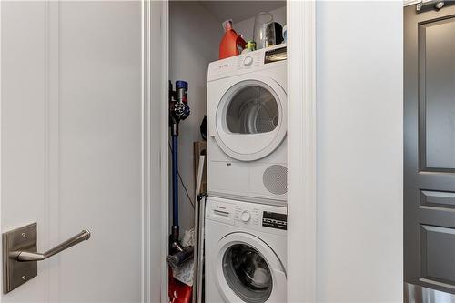 2060 Lakeshore Road|Unit #1303, Burlington, ON - Indoor Photo Showing Laundry Room