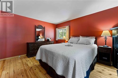 1039 Long Lake Road, Pembroke, ON - Indoor Photo Showing Bedroom