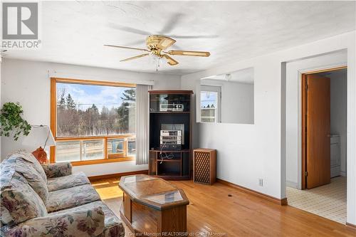 317 Route 530, Grande-Digue, NB - Indoor Photo Showing Living Room