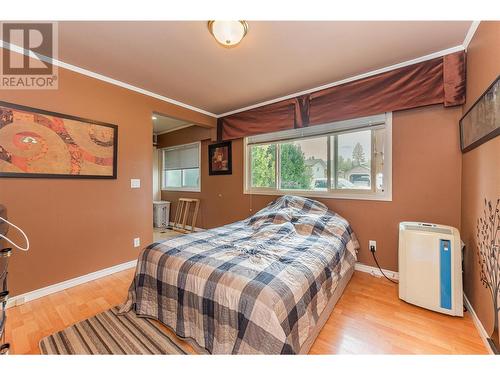 309 Baird Avenue, Enderby, BC - Indoor Photo Showing Bedroom