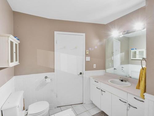 Bathroom - 686 Imp. Le Moyne, Saint-Jean-Sur-Richelieu, QC 