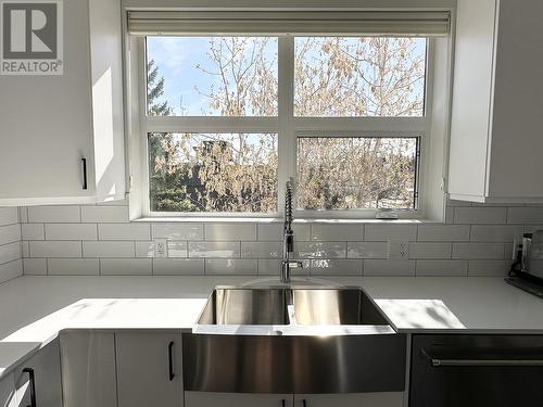 202 1694 7Th Avenue, Prince George, BC - Indoor Photo Showing Kitchen With Double Sink