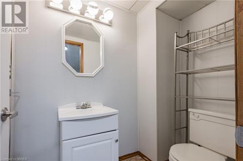 644 Lakeshore Drive Unit# 29, North Bay, ON - Indoor Photo Showing Bathroom