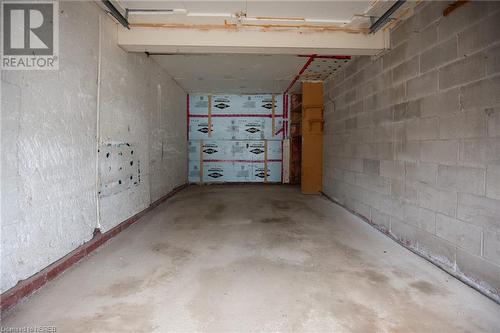 644 Lakeshore Drive Unit# 29, North Bay, ON - Indoor Photo Showing Garage
