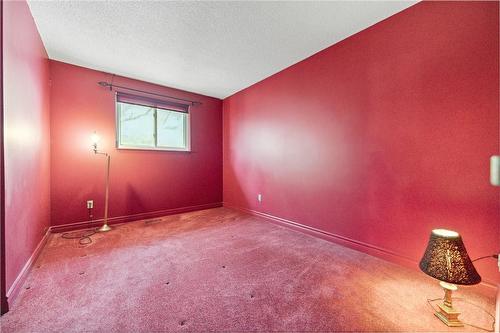 449 Woodview Road|Unit #2, Burlington, ON - Indoor Photo Showing Other Room