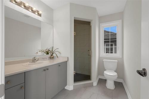 3pc ensuite bathroom - 11 Linden Park Lane, Hamilton, ON - Indoor Photo Showing Bathroom
