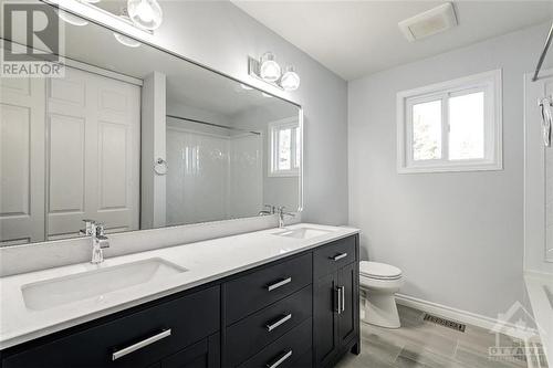 2725 Counsell Court, Ottawa, ON - Indoor Photo Showing Bathroom