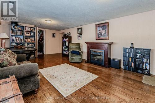 5824 Sixth Line E, Guelph/Eramosa, ON - Indoor Photo Showing Living Room With Fireplace