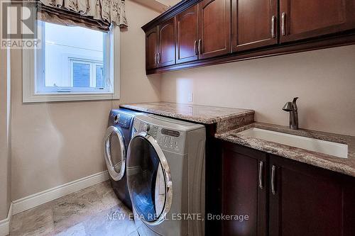 85 Paige Street, Kitchener, ON - Indoor Photo Showing Laundry Room