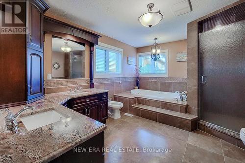 85 Paige Street, Kitchener, ON - Indoor Photo Showing Bathroom