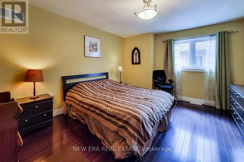 85 Paige Street, Kitchener, ON - Indoor Photo Showing Bedroom