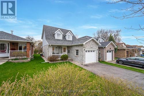 204 Country Club Drive, Guelph, ON - Outdoor With Deck Patio Veranda With Facade