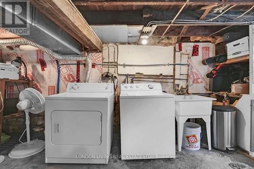123 Sterling Street, London, ON - Indoor Photo Showing Laundry Room