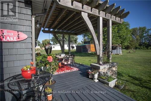 11803 Sideroad 18 Road, Wainfleet, ON - Outdoor With Deck Patio Veranda