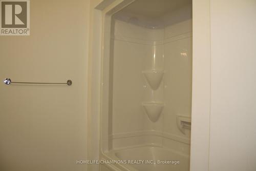 3 Tegan Court E, Loyalist, ON - Indoor Photo Showing Bathroom