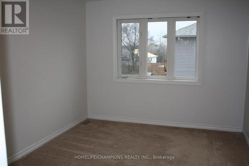 3 Tegan Court E, Loyalist, ON - Indoor Photo Showing Other Room