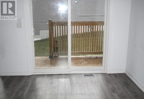 3 Tegan Court E, Loyalist, ON - Indoor Photo Showing Other Room