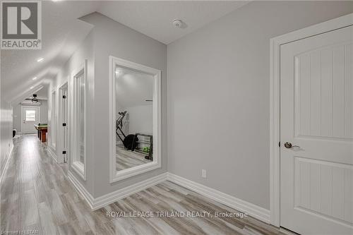 22345 Allen Road, Strathroy-Caradoc, ON - Indoor Photo Showing Other Room