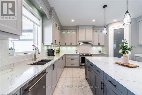 1656 Brayford Ave, London, ON - Indoor Photo Showing Kitchen With Double Sink With Upgraded Kitchen