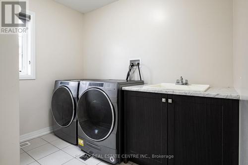 45 Rainey Drive, East Luther Grand Valley, ON - Indoor Photo Showing Laundry Room