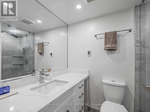 2907 - 3100 Kirwin Avenue, Mississauga, ON - Indoor Photo Showing Bathroom