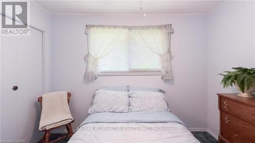 8 William Street, Bluewater, ON - Indoor Photo Showing Bedroom