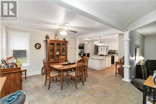30622 Hungry Hollow Road, North Middlesex, ON - Indoor Photo Showing Dining Room