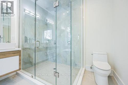 69 Aurora Heights Drive S, Aurora, ON - Indoor Photo Showing Bathroom