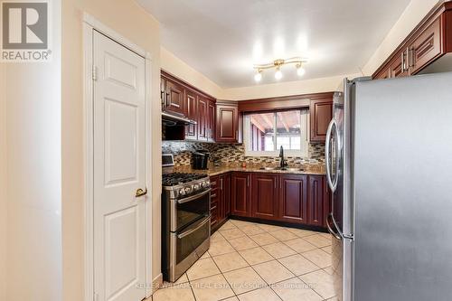 31 Skegby Road E, Brampton, ON - Indoor Photo Showing Kitchen With Double Sink
