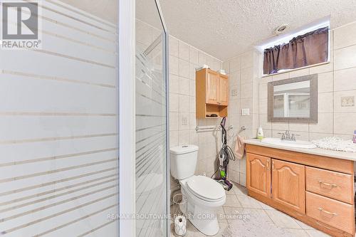 3210 Victoria Street, Oakville, ON - Indoor Photo Showing Bathroom