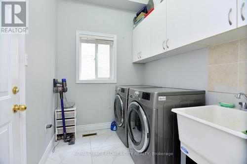 19 Flatbush Lane, Brampton, ON - Indoor Photo Showing Laundry Room