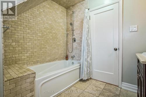 141 Church Street, Toronto, ON - Indoor Photo Showing Bathroom