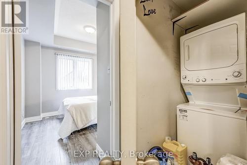 128 - 60 Fairwood Circle, Brampton, ON - Indoor Photo Showing Laundry Room