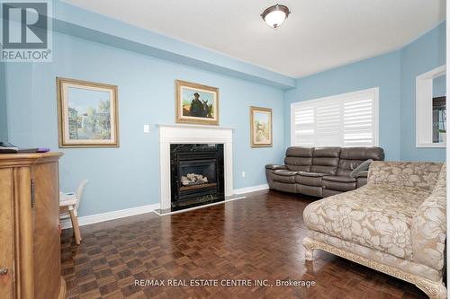 46 Strawberry Hill Court, Caledon, ON - Indoor Photo Showing Living Room With Fireplace