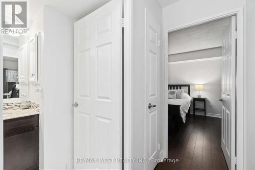 301 - 3233 Eglinton Avenue E, Toronto, ON - Indoor Photo Showing Other Room
