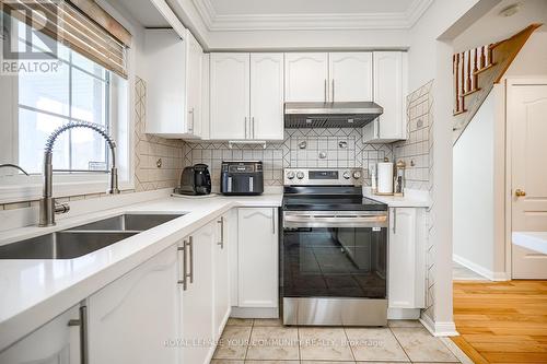 1 Gale Way, Vaughan, ON - Indoor Photo Showing Kitchen With Double Sink