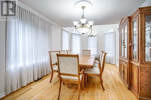 1 Gale Way, Vaughan, ON - Indoor Photo Showing Dining Room