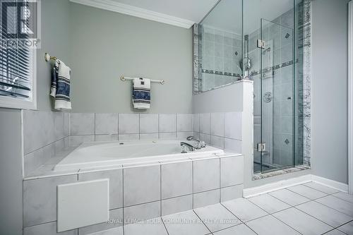 1 Gale Way, Vaughan, ON - Indoor Photo Showing Bathroom