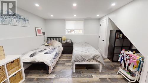 23 Rockside Lane, Kawartha Lakes, ON - Indoor Photo Showing Bedroom