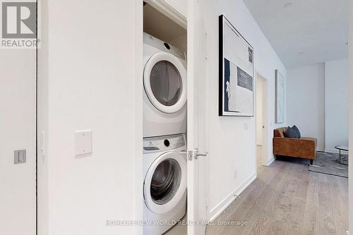 201 - 22 Lombard Street, Toronto, ON - Indoor Photo Showing Laundry Room