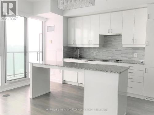 Ph305 - 426 University Avenue, Toronto, ON - Indoor Photo Showing Kitchen With Upgraded Kitchen