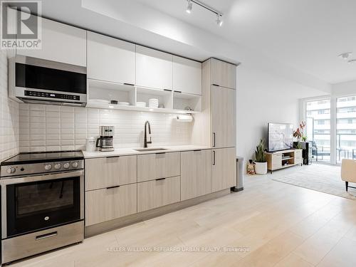 N707 - 35 Rolling Mills Road, Toronto, ON - Indoor Photo Showing Kitchen With Upgraded Kitchen