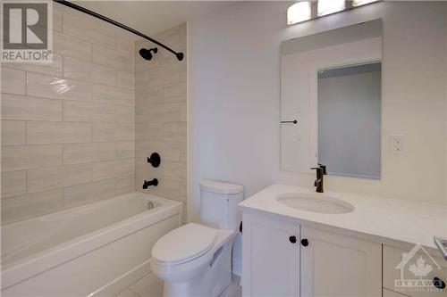 129A South Street Unit#408, Gananoque, ON - Indoor Photo Showing Bathroom