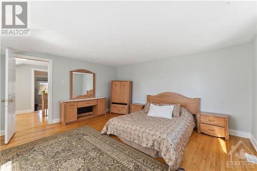 649 Blair Road, Ottawa, ON - Indoor Photo Showing Bedroom