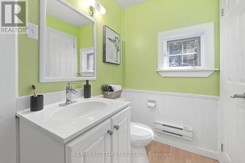 362 County Rd 24, Kawartha Lakes, ON - Indoor Photo Showing Bathroom