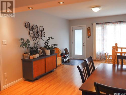 730 5Th Avenue Ne, Swift Current, SK - Indoor Photo Showing Dining Room