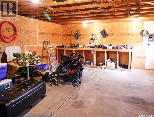 730 5Th Avenue Ne, Swift Current, SK - Indoor Photo Showing Basement